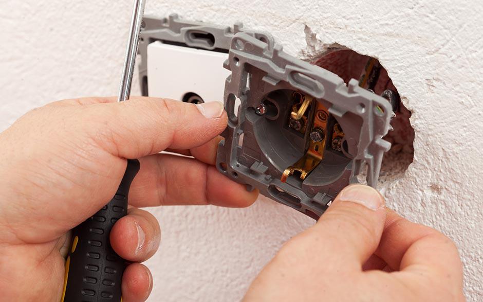 recherche électricien bâtiment Maule