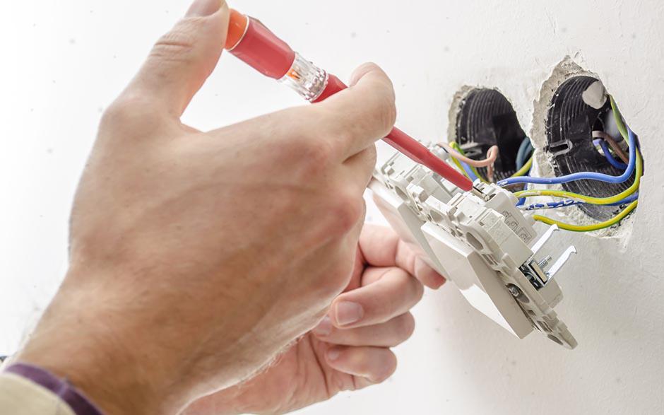 recherche électricien bâtiment Maule